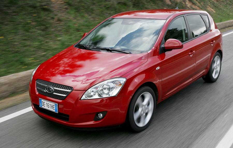  Kia cee&rsquo;d 2007 года  (фото 24 из 36)